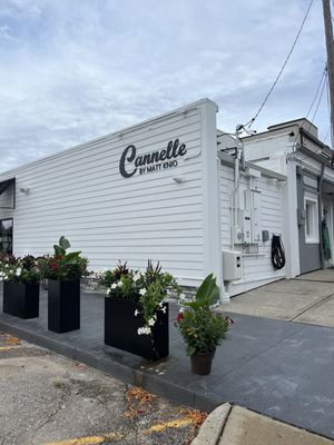 Cannelle Farmington by null