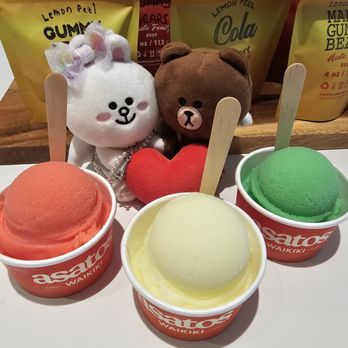 Asato's Waikiki - Strawberry, pineapple, and Green River (lemon-lime) sherbet - Ice Cream & Frozen Yogurt Near Me - Honolulu, Hawaii