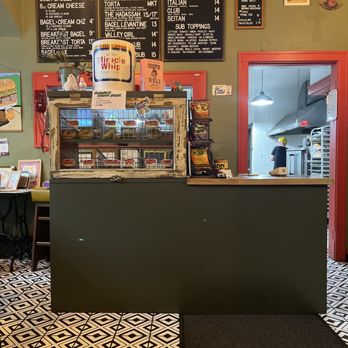 Hen’s Deli - Sandwiches Near Me - Milwaukee, Wisconsin