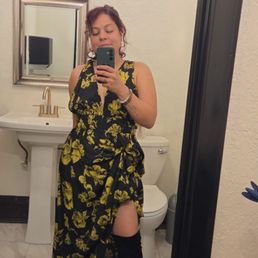 Long mirror means picture time! Long mirror means picture time!