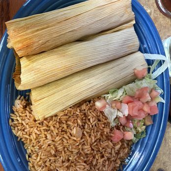 El Pinto - Tamale Plate - New Mexican Cuisine Near Me - Albuquerque, New Mexico