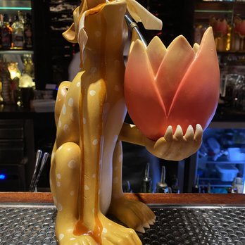 Salmón Gurú - Cocktail Bars Near Me - Madrid, M