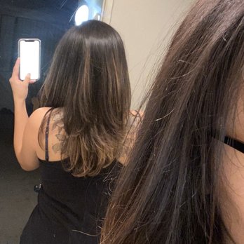 Excellent Salon - And layers in the back - Hair Stylists Near Me - San Fernando, California Excellent Salon - And layers in the back - Hair Stylists Near Me - San Fernando, California