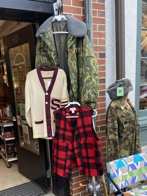 Strawberry Banke Antique and Vintage Shop by null