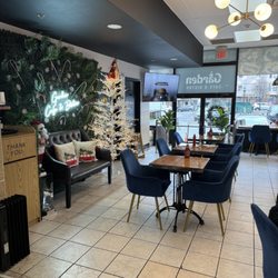 Garden Cafe & Bistro
