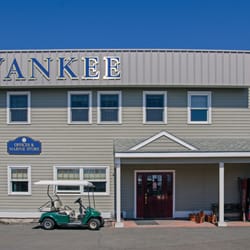 Yankee Boat Yard & Marina Inc - Yankee Boat Yard Office and Ship's Store