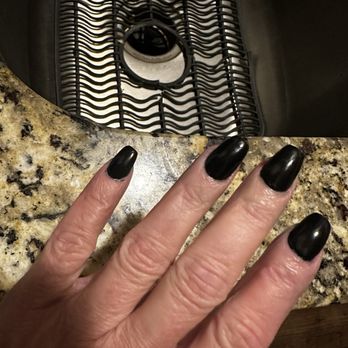 Villa Nail Spa - Uneven and horrible dip job - Waxing Near Me - Monroe, North Carolina Villa Nail Spa - Uneven and horrible dip job - Waxing Near Me - Monroe, North Carolina