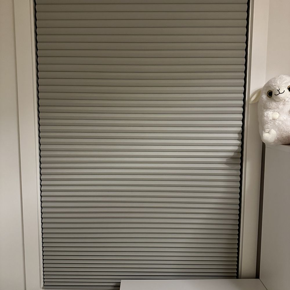 Miller Window Covering - Hunter Douglas Applause
Honeycomb Shades Duolite Laurel - Shades & Blinds Near Me Miller Window Covering - Hunter Douglas Applause
Honeycomb Shades Duolite Laurel - Shades & Blinds Near Me