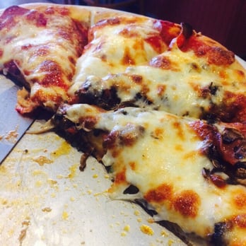 Patricio's Pizza - Pizza Near Me - Orcutt, California