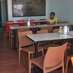 Mofara's Halal Foodhaus - The dining area is cleaner than most of the eateries around