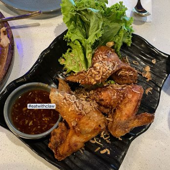 Susu Siam - Fried chicken wings 4/5 coz its a bit expensive but taste very good - Thai Near Me - Scarborough, Ontario Susu Siam - Fried chicken wings 4/5 coz its a bit expensive but taste very good - Thai Near Me - Scarborough, Ontario