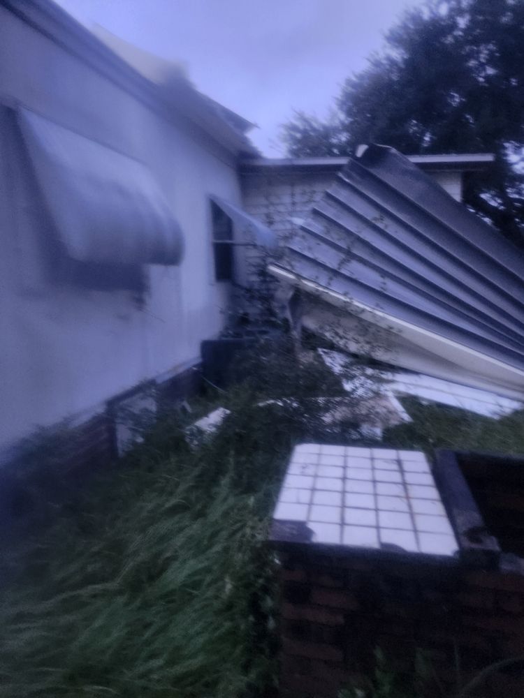 Slide of Duncan Roofing & Pressure Washing