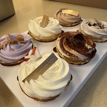 Vava Designer Cakes - Desserts Near Me - Toronto, Ontario Vava Designer Cakes - Desserts Near Me - Toronto, Ontario