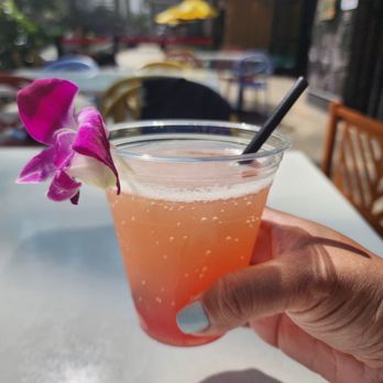 Banzai Burger - Guava mimosa - Burgers Near Me - Honolulu, Hawaii