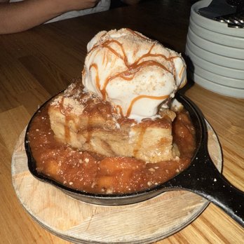 Batch Local Kitchen - Apple Cobbler Bread Pudding - Cocktail Bars Near Me - West Palm Beach, Florida