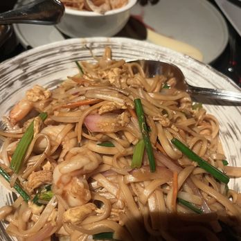 Buddakan - Wok Tossed Noodles with Prawns - Chinese Near Me - New York, New York