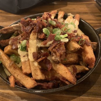 The Ordinary Pub - Loaded Fries - Gastropubs Near Me - Savannah, Georgia The Ordinary Pub - Loaded Fries - Gastropubs Near Me - Savannah, Georgia