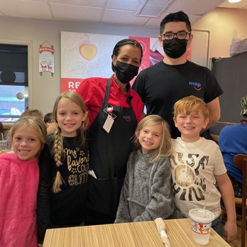 IHOP - Floridians with our favorite server a year later. - Breakfast & Brunch Near Me - Arlington, Virginia IHOP - Floridians with our favorite server a year later. - Breakfast & Brunch Near Me - Arlington, Virginia