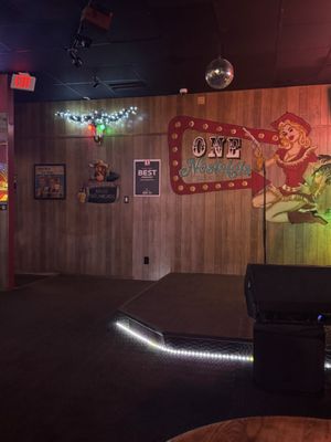 One Nostalgia Tavern by null