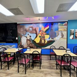 Sarah's Empanadas - Decor