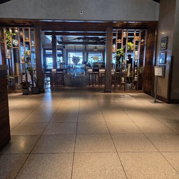 Castaway Burbank - Interior - Bars Near Me - Burbank, California