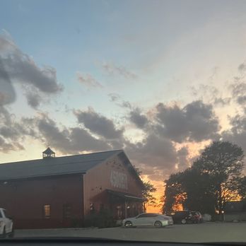 450 North Brewing Company - Pulling into the parking lot - Pizza Near Me - Columbus, Indiana