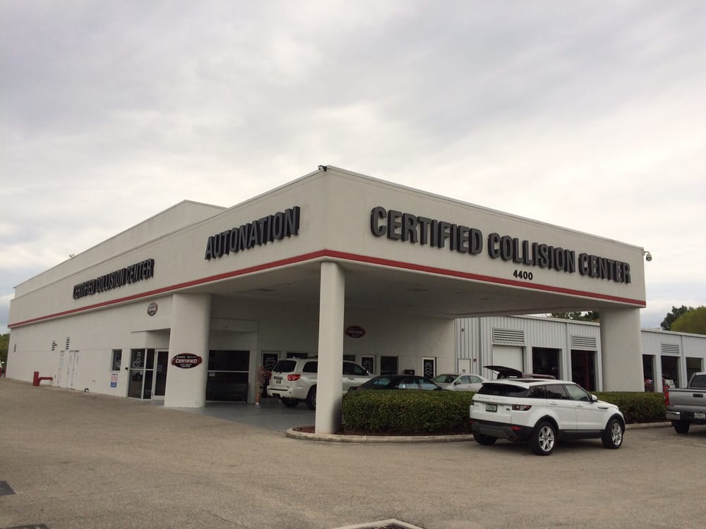 AUTONATION COLLISION CENTER FORT MYERS - 2555 Colonial Blvd, Fort Myers