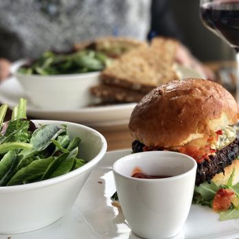 The Grandview Restaurant - New American Near Me - Lake Geneva, Wisconsin