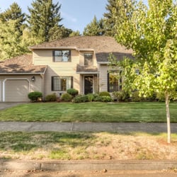 Peggy Mangis - Berkshire Hathaway Home Services - 1665 Cambridge Dr Salem, OR   Listed August 2015 Photos by HD Open House
