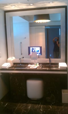 Hotel Beaux Arts, Autograph Collection by null