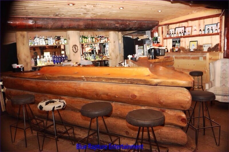 PETE’S PLACE CABARET Updated November 2024 14 Photos & 23 Reviews