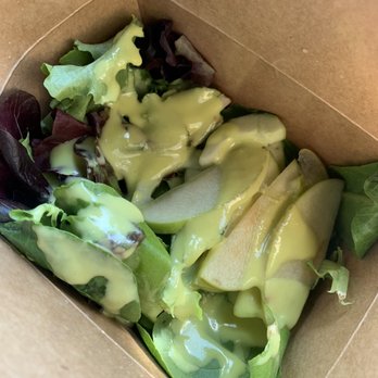 Mojo - Mixed Green Salad ( comes with your entree) Delish ! - Latin American Near Me - Forest Hills, New York