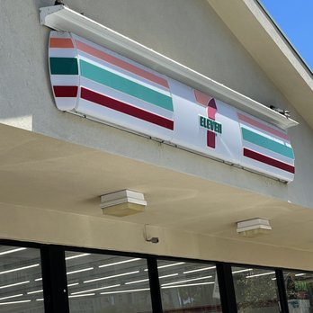 7-Eleven Hawaii - Convenience Stores Near Me - Honolulu, Hawaii 7-Eleven Hawaii - Convenience Stores Near Me - Honolulu, Hawaii