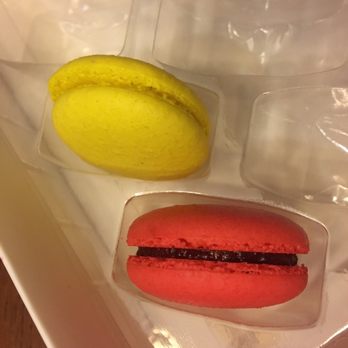 Joy Macarons - Raspberry and lemon - Macarons Near Me - Dallas, Texas Joy Macarons - Raspberry and lemon - Macarons Near Me - Dallas, Texas