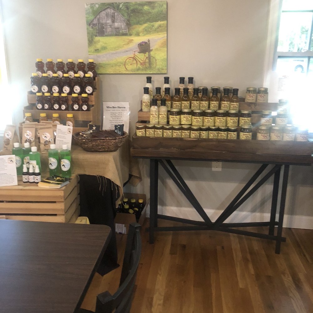 Crossroads 4 Coffee and Tea - Farmers Market Near Me - Simpsonville, South Carolina