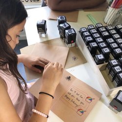 Friends & Faire - Create your own stationary at the Stamp Station