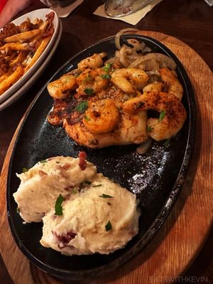 Applebee's Grill + Bar by null
