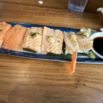 RAKKAN Ramen - Sushi flight - Ramen Near Me - Anaheim, California RAKKAN Ramen - Sushi flight - Ramen Near Me - Anaheim, California