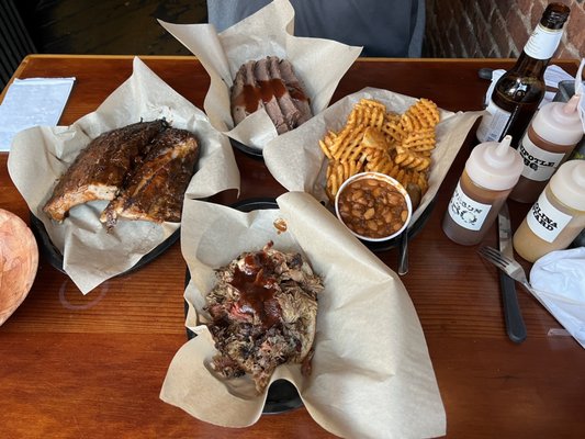 Theodore's Blues, Booze, and BBQ by null