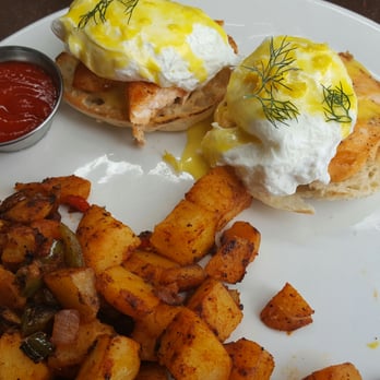 1909 - Salmon benedict. - Bars Near Me - Temecula, California 1909 - Salmon benedict. - Bars Near Me - Temecula, California