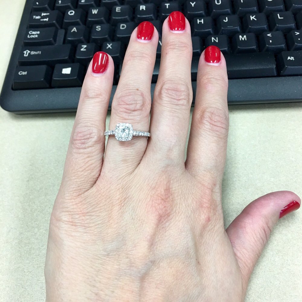 Universal Nails & Spa - My manicure after a week. - Nail Salons Near Me - Oro Valley, Arizona Universal Nails & Spa - My manicure after a week. - Nail Salons Near Me - Oro Valley, Arizona