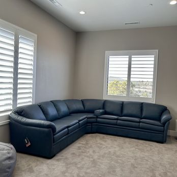 Arizona Leather Interiors - Comfy tv watching in small family room. - Leather Goods Near Me - Scottsdale, Arizona Arizona Leather Interiors - Comfy tv watching in small family room. - Leather Goods Near Me - Scottsdale, Arizona