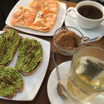 Colmado Coffee & Bakery - Salmon toast, avocado roast, coffee, and green tea! - Desserts Near Me - Santiago, RM Colmado Coffee & Bakery - Salmon toast, avocado roast, coffee, and green tea! - Desserts Near Me - Santiago, RM