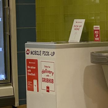 Dairy Queen - a mobile pick - up in a store - Ice Cream & Frozen Yogurt Near Me - Parma, Ohio Dairy Queen - a mobile pick - up in a store - Ice Cream & Frozen Yogurt Near Me - Parma, Ohio