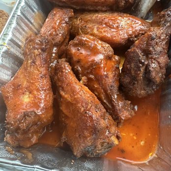 Brooklyn Beef N’ Cheese - 10 Buffalo Wings - Cheesesteaks Near Me - Brooklyn, New York