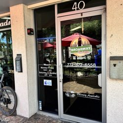 Broadway Bagels & Deli