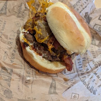 Wayback Burgers - American Near Me - Woodbridge, Virginia