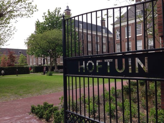 Dignita Hoftuin by null