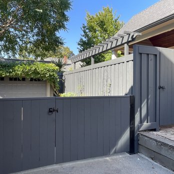 D&J Landscape Contractors - Custom Fencing, Driveway Gate & Arbor, Grant Park
Portland, Oregon - Landscaping Near Me D&J Landscape Contractors - Custom Fencing, Driveway Gate & Arbor, Grant Park
Portland, Oregon - Landscaping Near Me