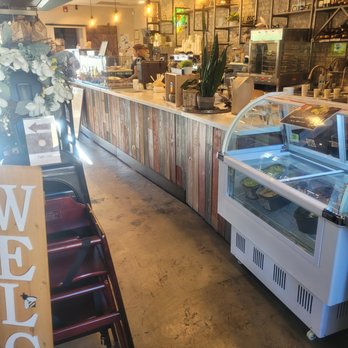 Mammoth Coffee Roasting Co - Coffee & Tea Near Me - Mammoth Lakes, California Mammoth Coffee Roasting Co - Coffee & Tea Near Me - Mammoth Lakes, California